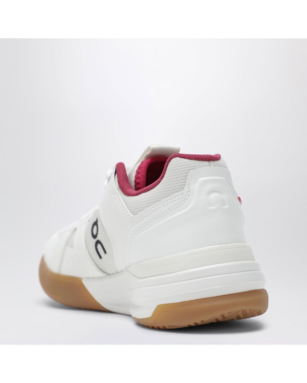 On Shoes White The Roger Clubhouse Pro Tennis Shoes