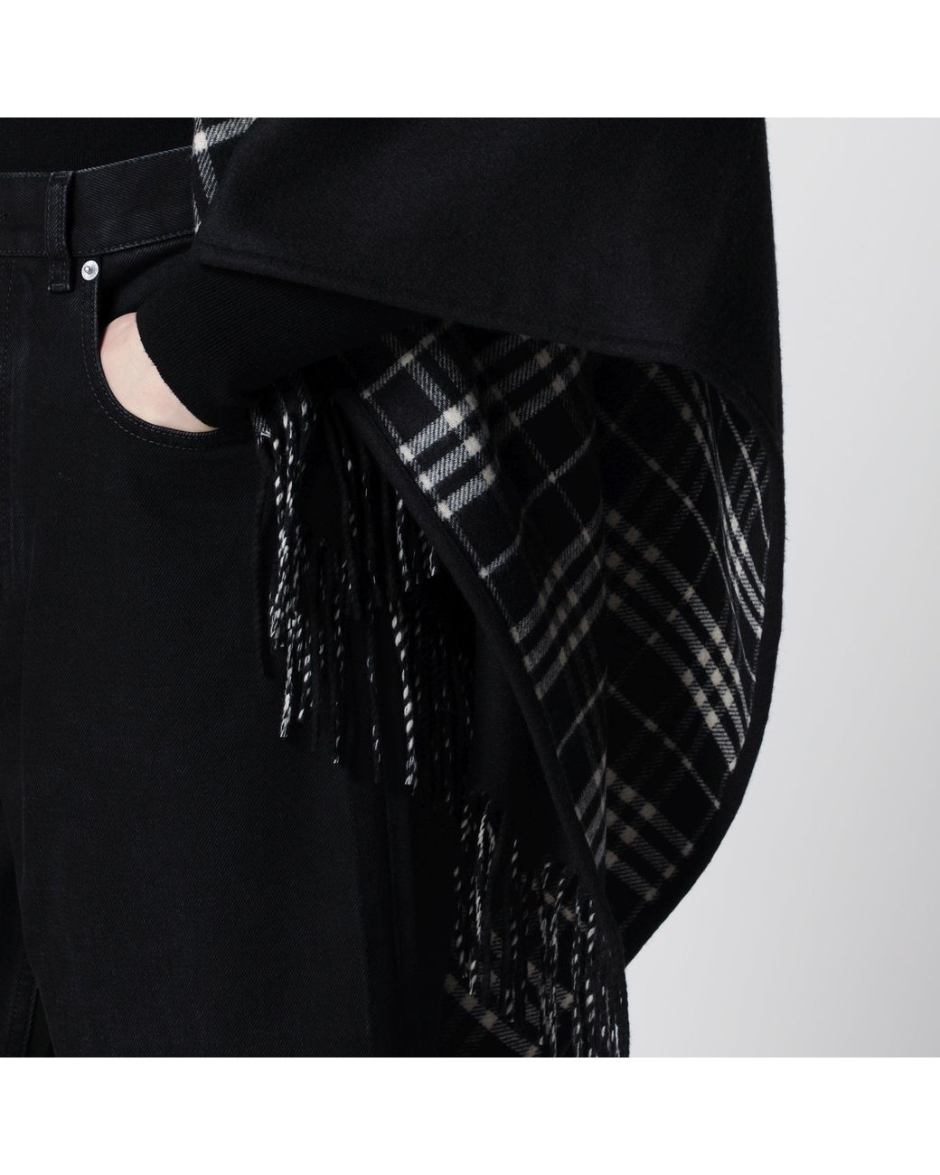 Burberry Black Reversible Wool Check Cape With Fringes