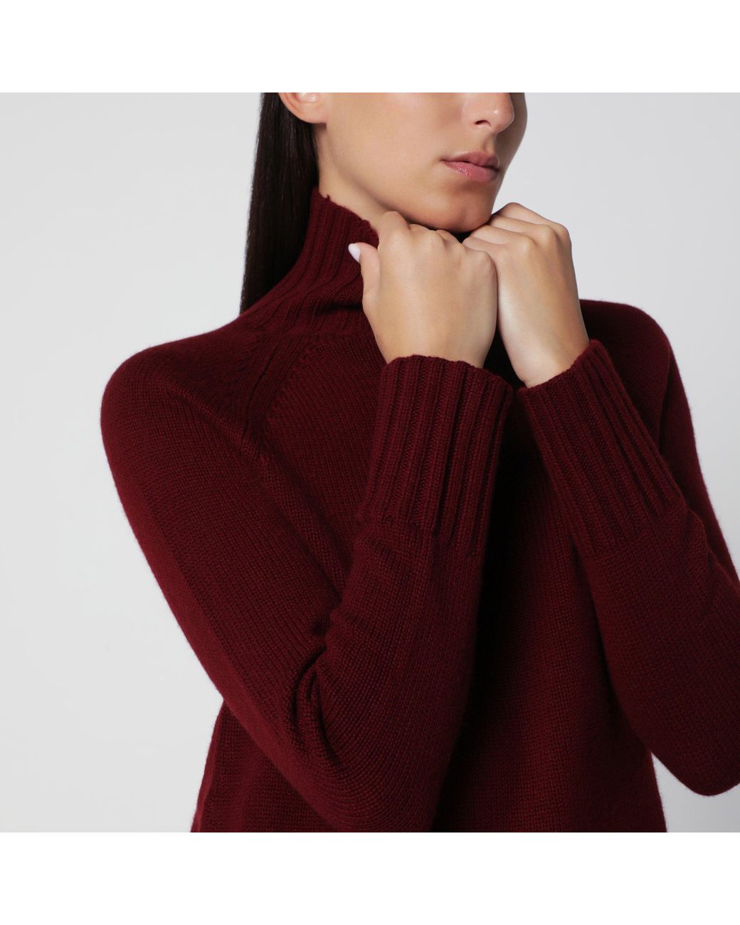 Max Mara Red Bordeaux Turtleneck Sweater