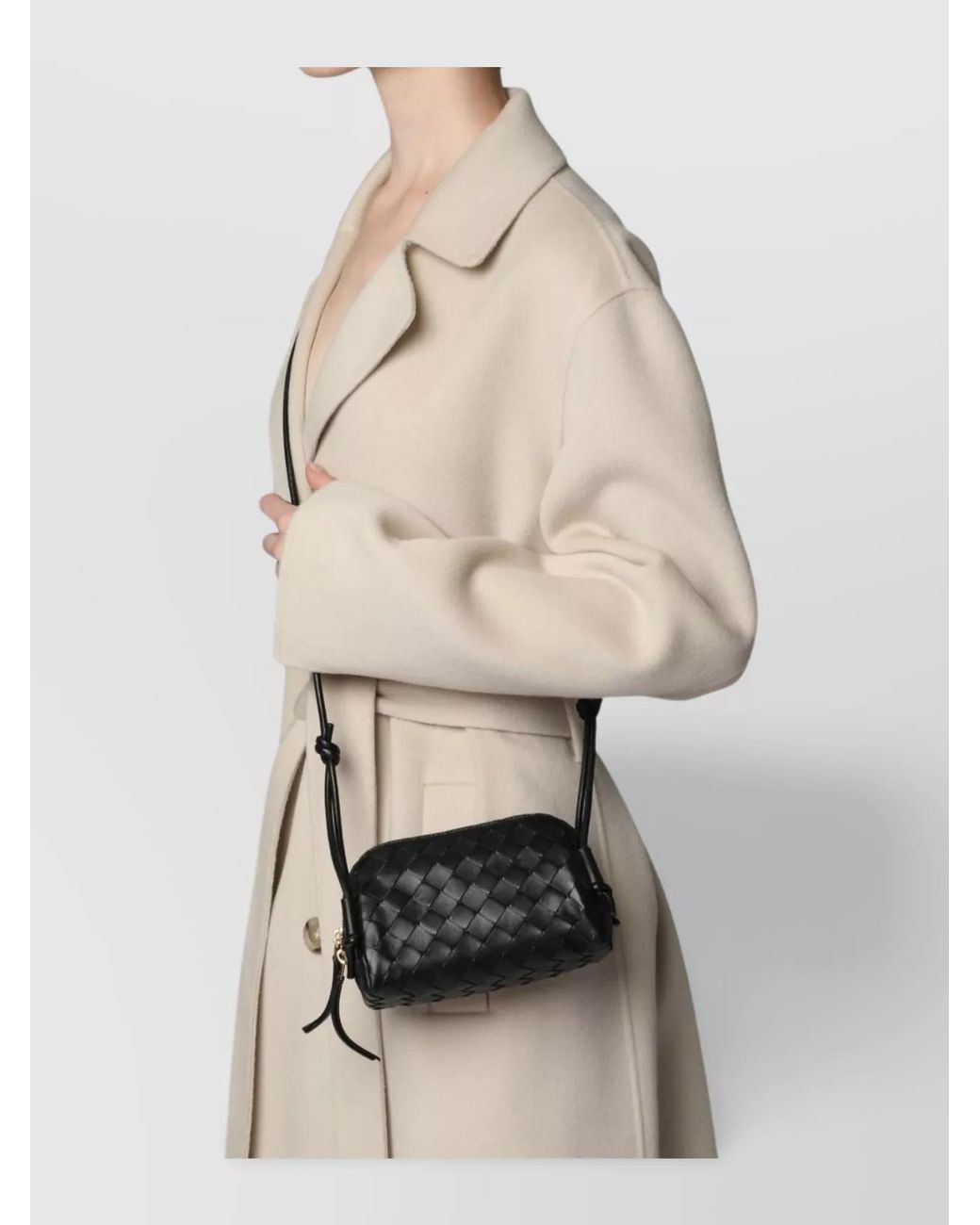 Bottega Veneta Black Concert Pouch Leather Cross-Body Bag