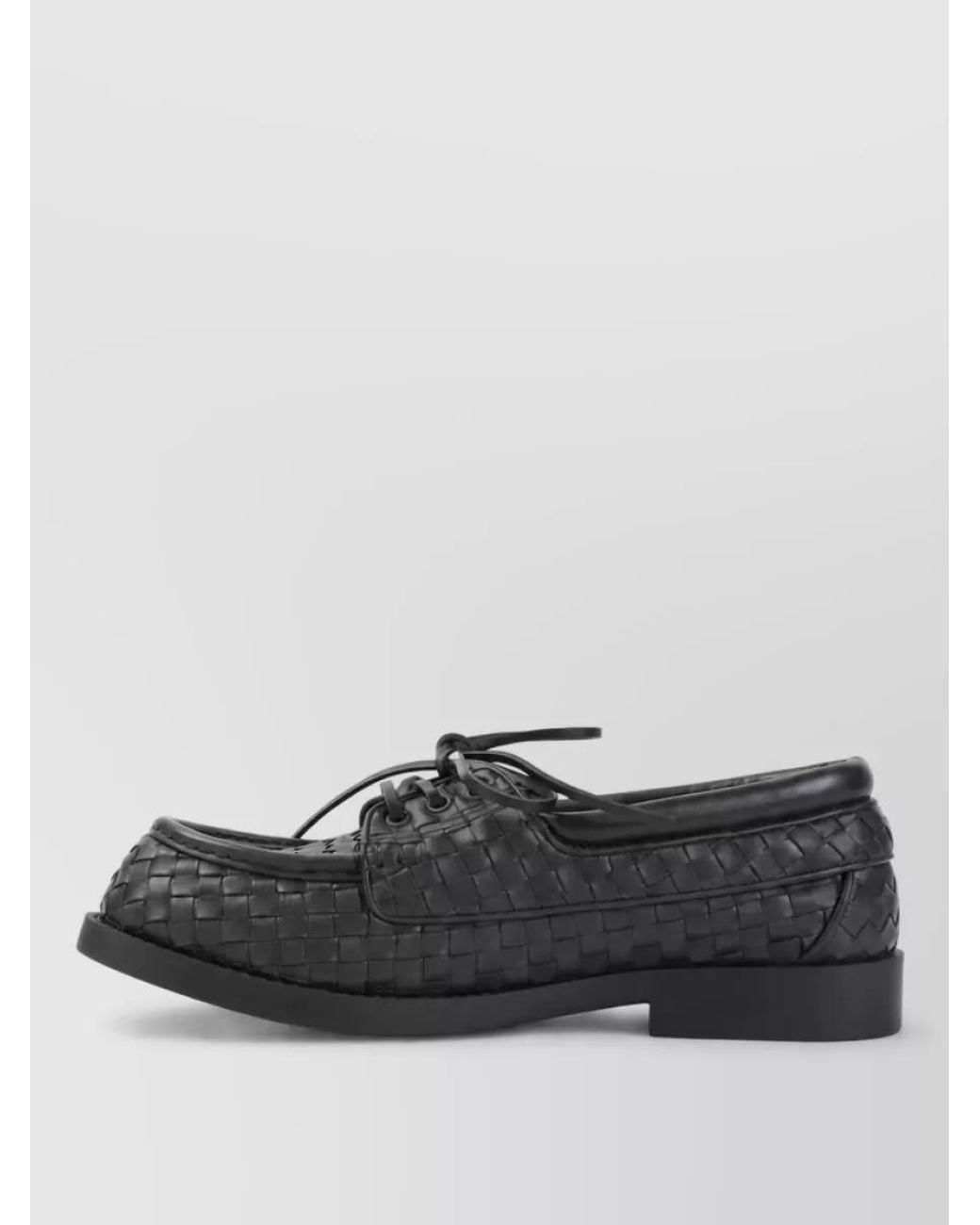 Bottega Veneta Black Leather Intrecciato Boat Shoes for men