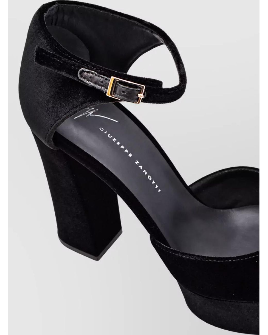 Giuseppe Zanotti Black Sandals