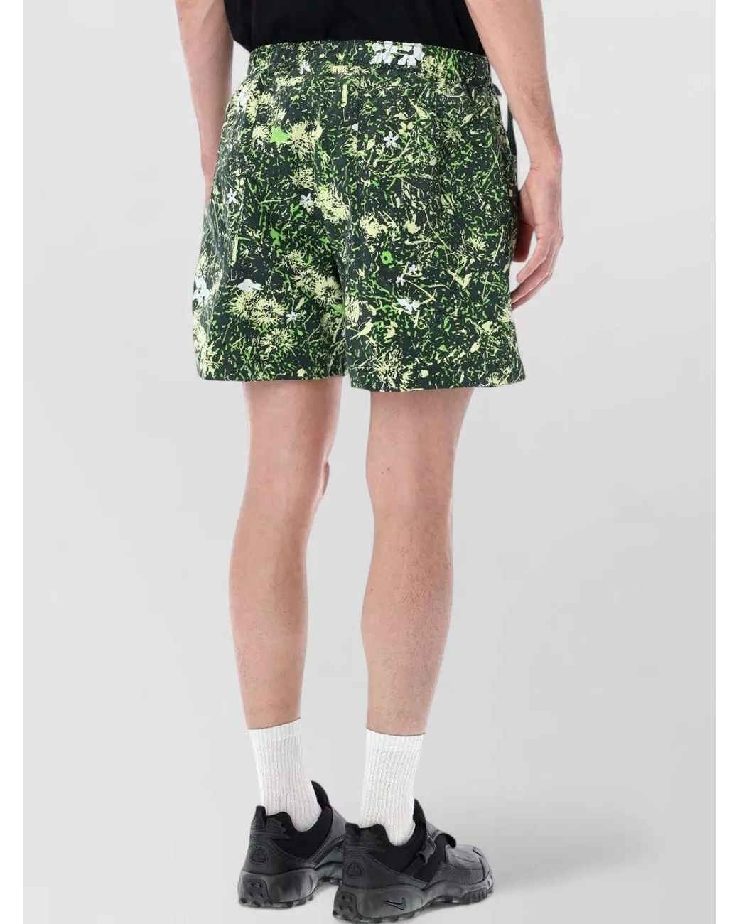 Nike Green Nylon Loose-Fit Shorts for men