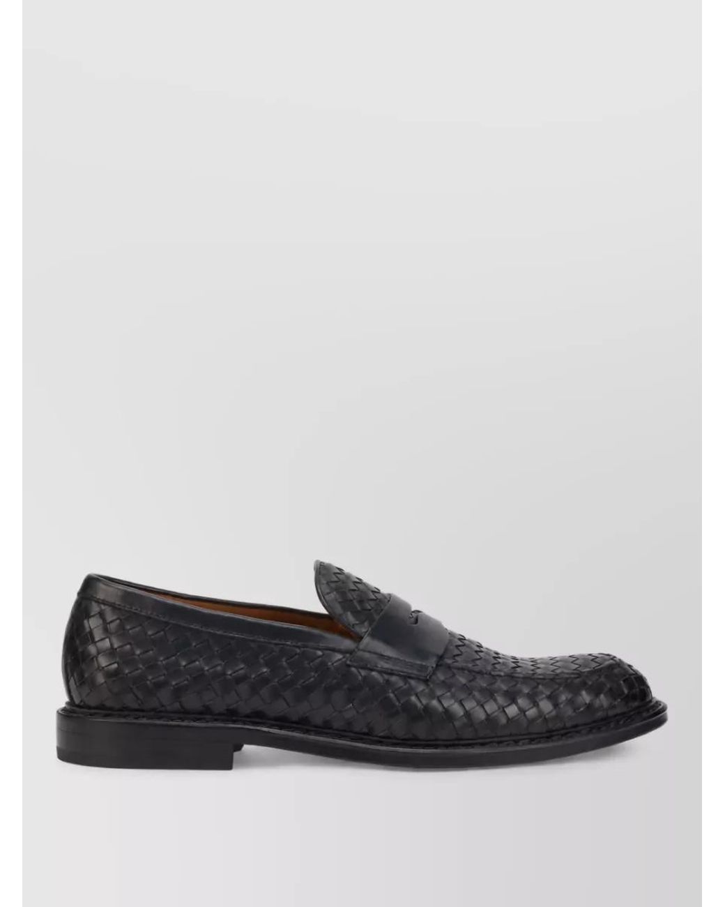 Doucal's Black Woven Leather Loafers for men