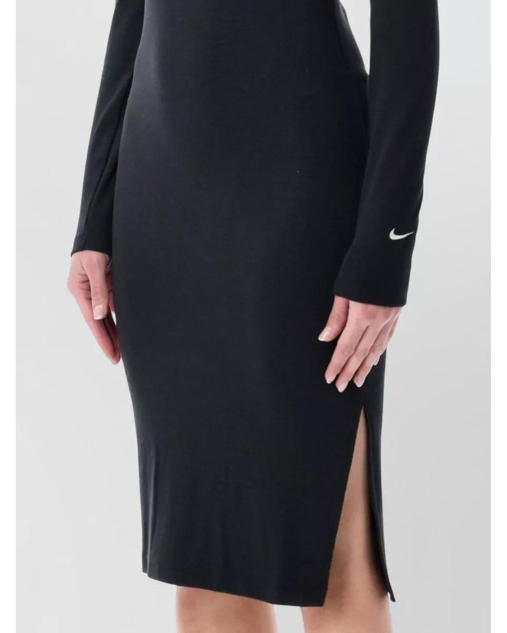 Nike Black Ribbed Slim-Fit Long-Sleeve Midi Dress