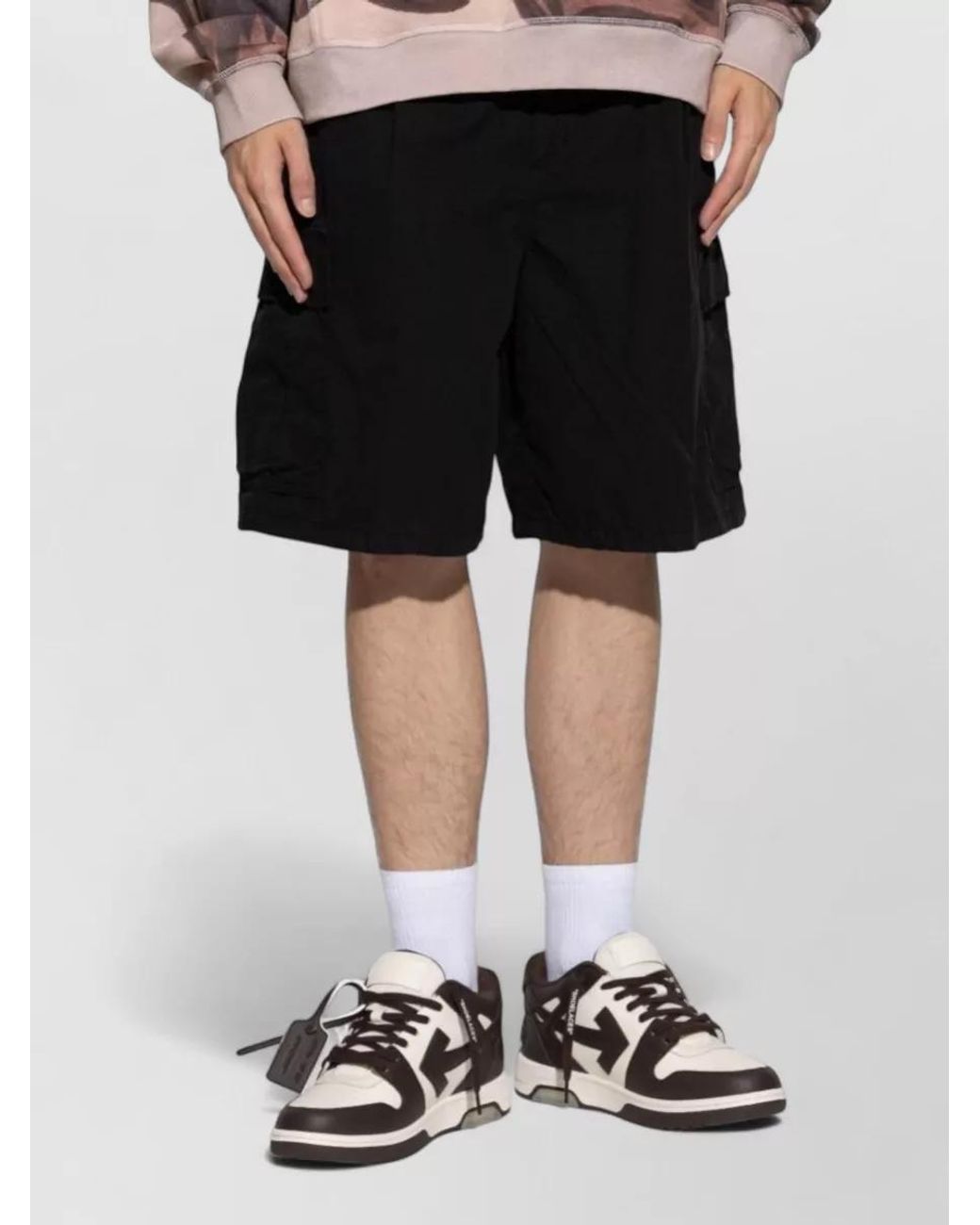 Carhartt Black Cotton Straight-Leg Cargo Shorts for men