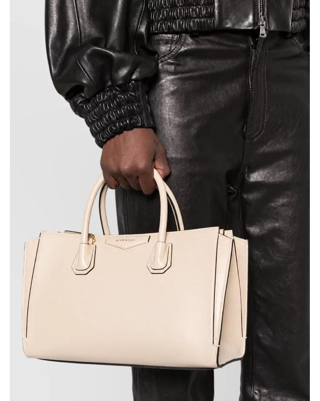 Givenchy Natural Antigona Small Leather Shoulder Bag