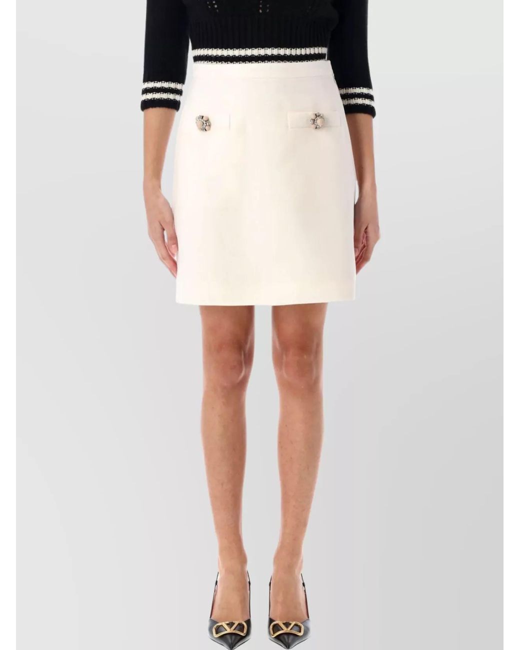 スカート Valentino Crepe Couture Skirt With Heart Jewel Buttons Valentino Crepe Couture Skirt With Heart Jewel Buttons