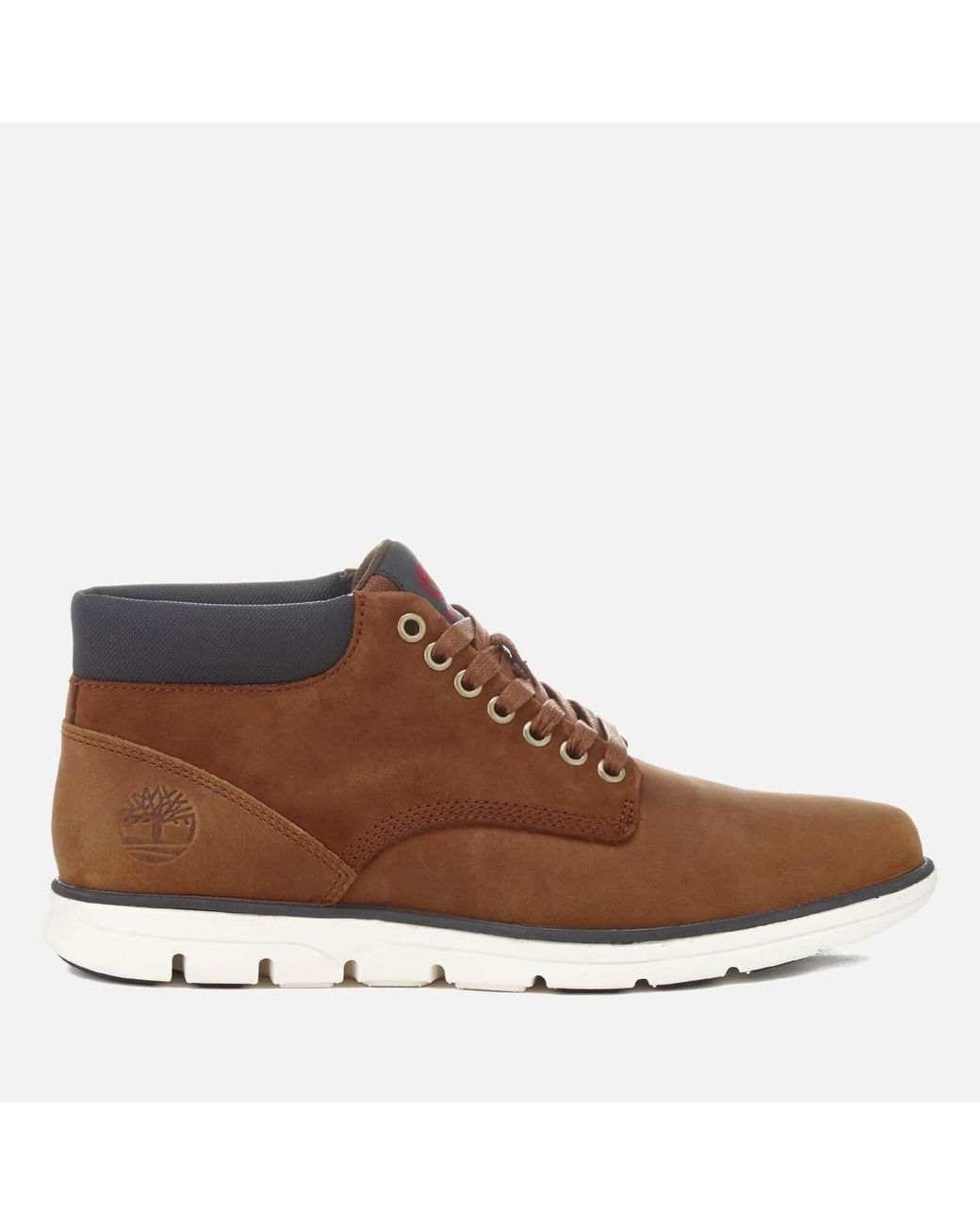 Timberland Bradstreet Leather Chukka Boots in Brown for Men | Lyst