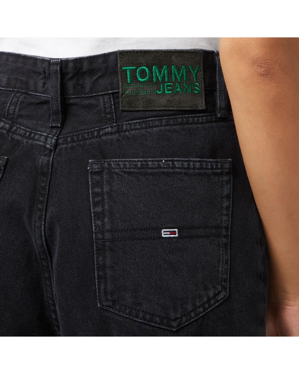 Tommy Hilfiger High Rise Tapered Tj 2004 Tjamr Jeans in Black | Lyst  Australia