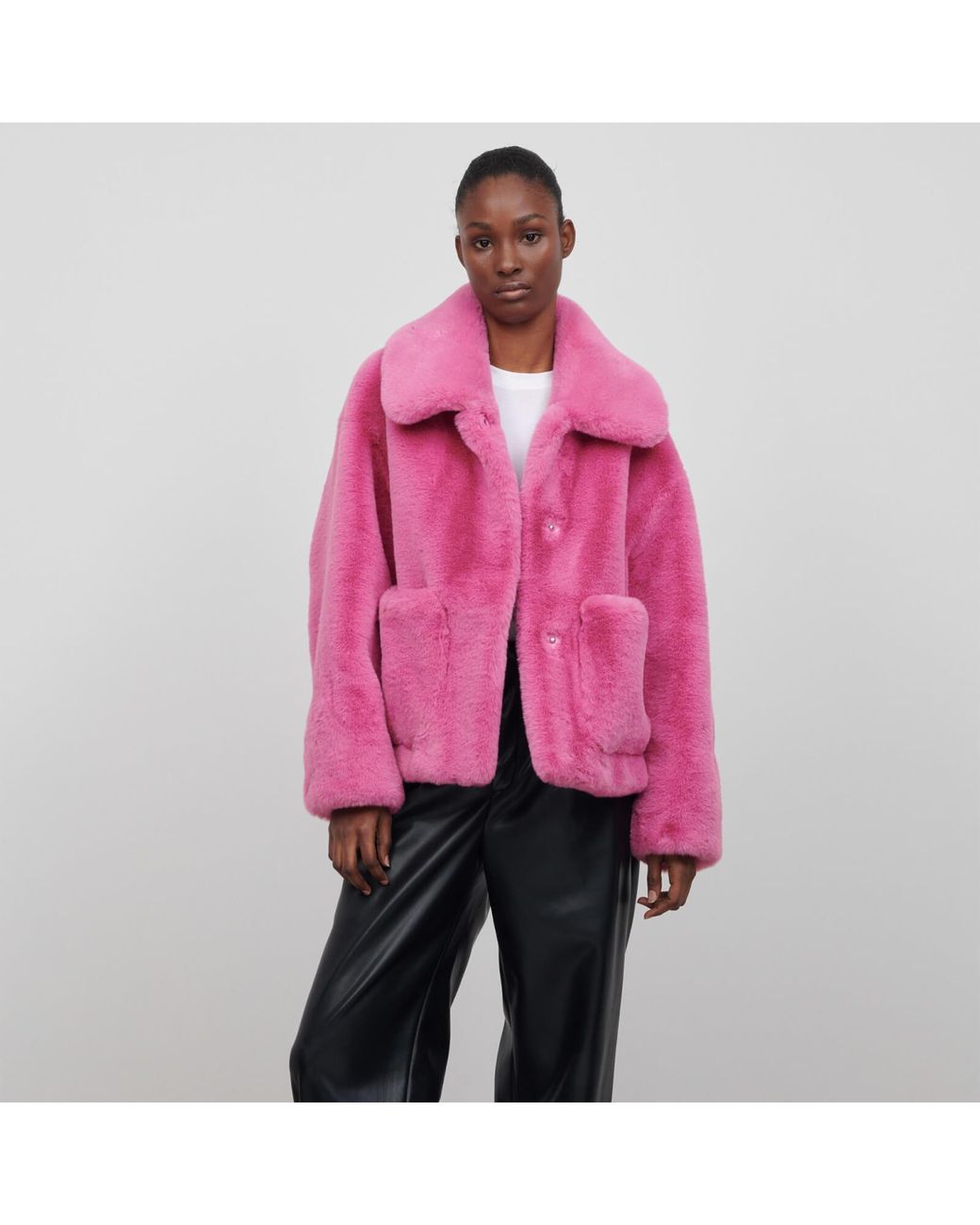 Jakke Traci Cropped Faux Fur Coat in Pink | Lyst
