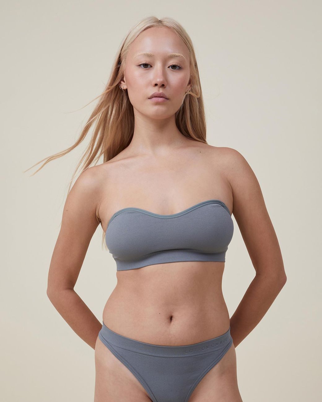Cotton On Body Seamless Sweetheart Padded Bandeau in Blue