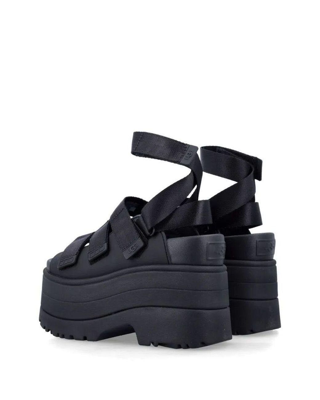 UGG W Goldenrise Sandals in Black | Lyst