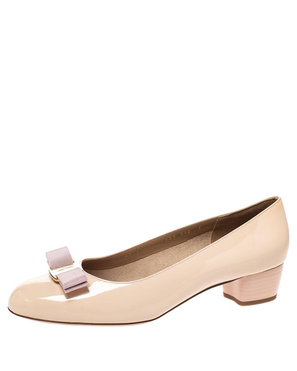 ferragamo block heel pumps