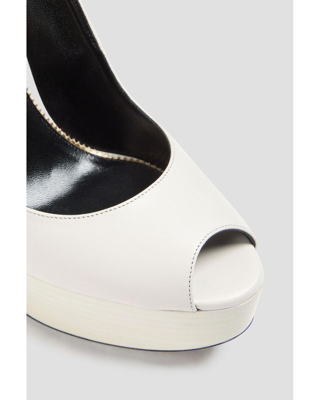 Tom Ford White Padlock Embellished Leather Platform Pumps