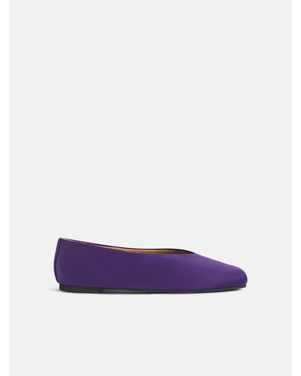 Reformation Purple Blaine Flat 6