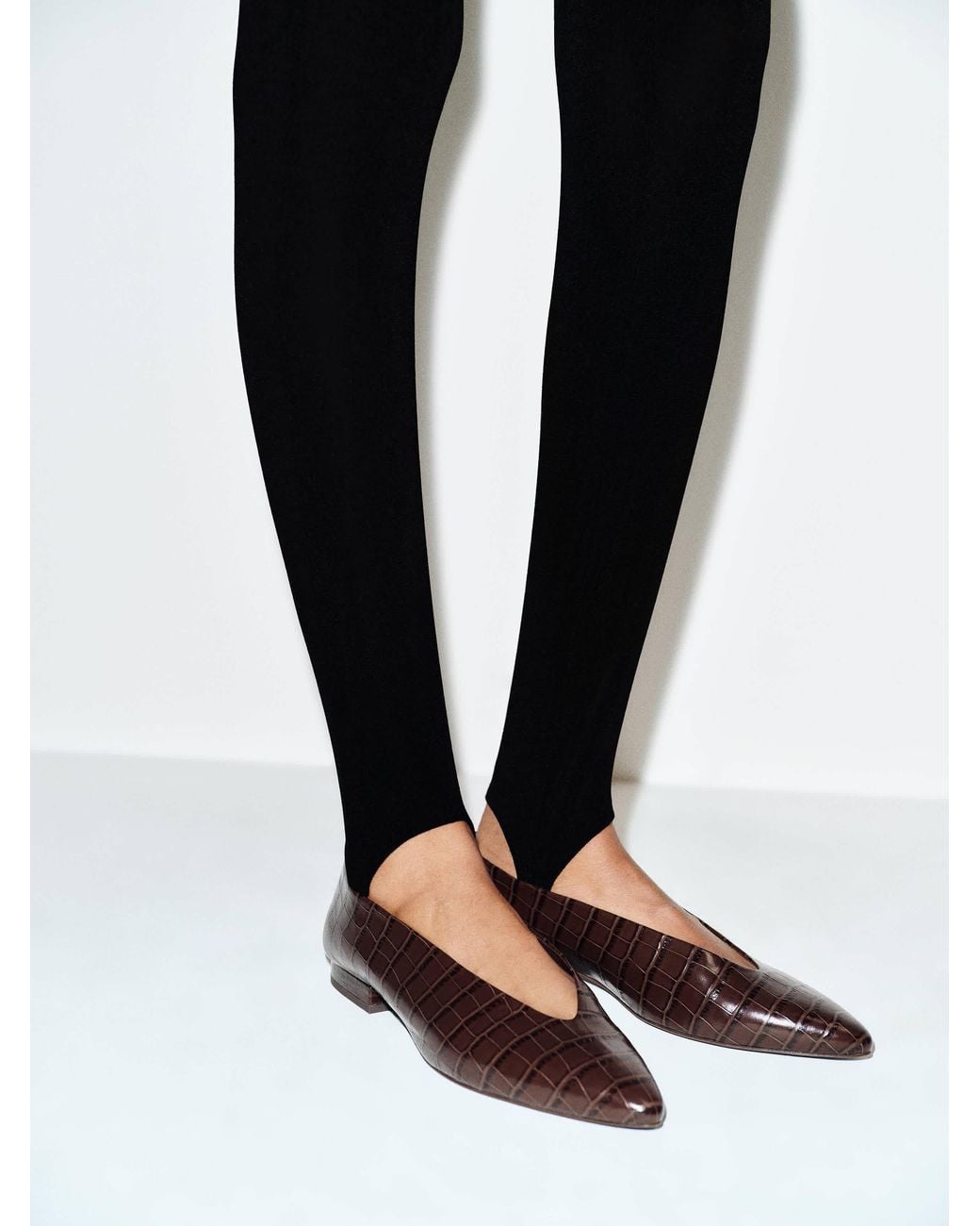 Reformation Brown Calista Flat 7