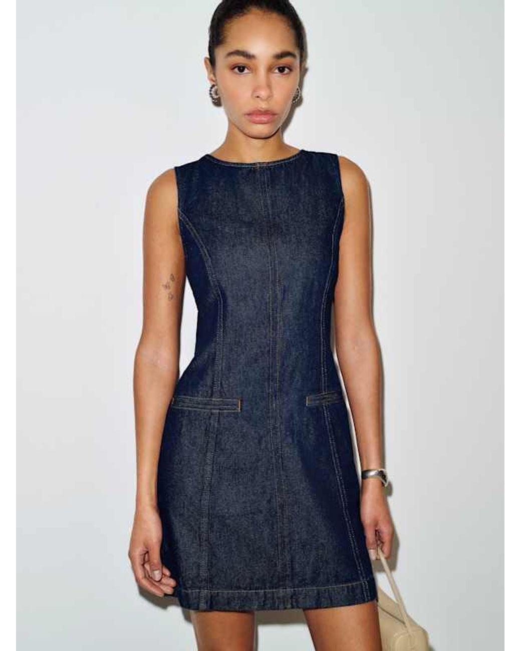 knee length dresses for ladies 9fdd04c1-bd03-4f06-a055-cb91f7fa12fc.jpg?v=1753974781