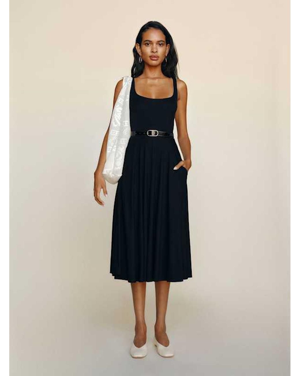 green emerald velvet dress Shop Red Fit And Flare Midi Dress - for Women | OUTZIDR main image 1