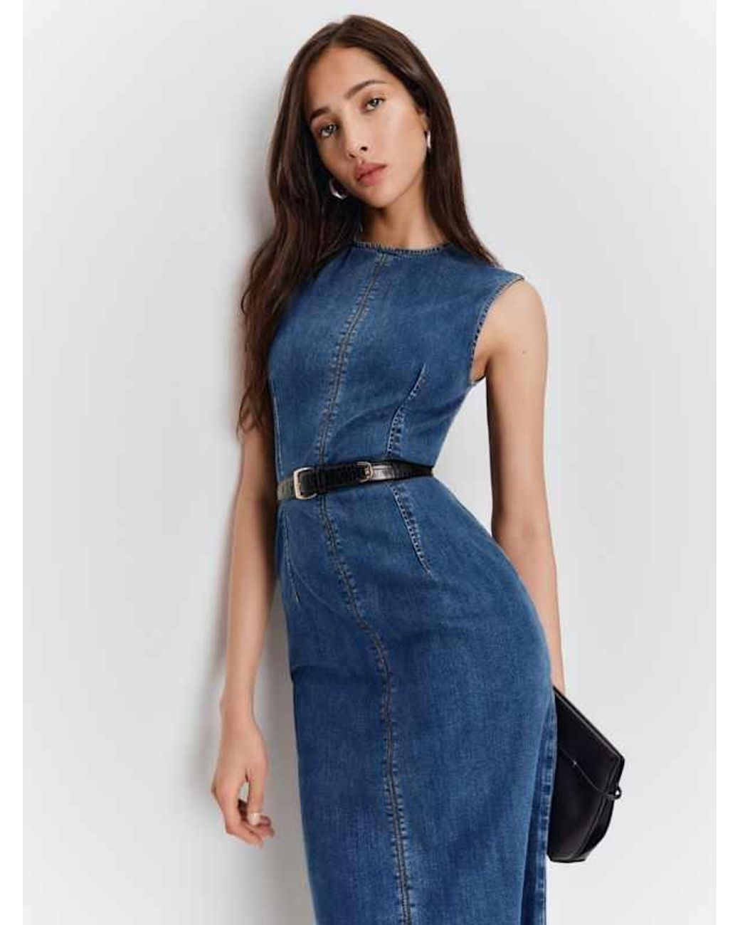 Reformation Kendi Denim Midi Dress 2 in Blue | Lyst Reformation Kendi Denim Midi Dress 2 in Blue | Lyst
