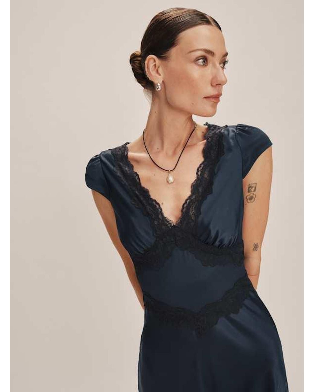 reformation noem satin dress Reformation Noem Satin Dress 6 in Blue