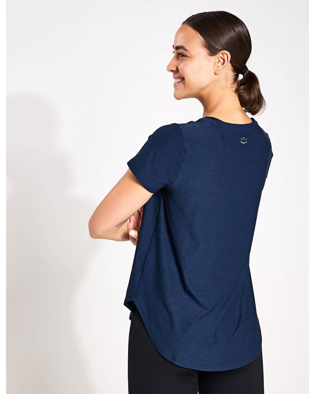 Beyond Yoga Blue Women's Featherweight On The Down Low Tee
