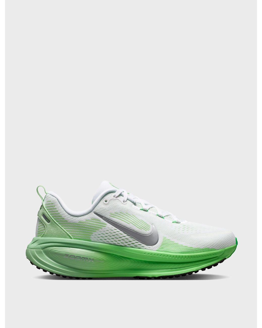 Nike Green Women's Vomero 18 Running Shoes