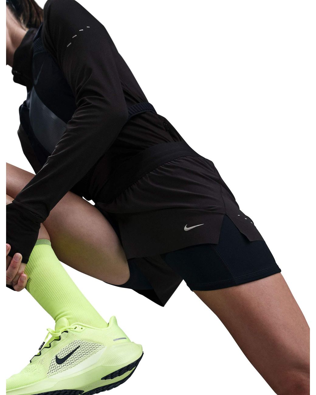 Nike Black Women's Swift Dri-fit Mid-rise 2-in-1 Running Shorts