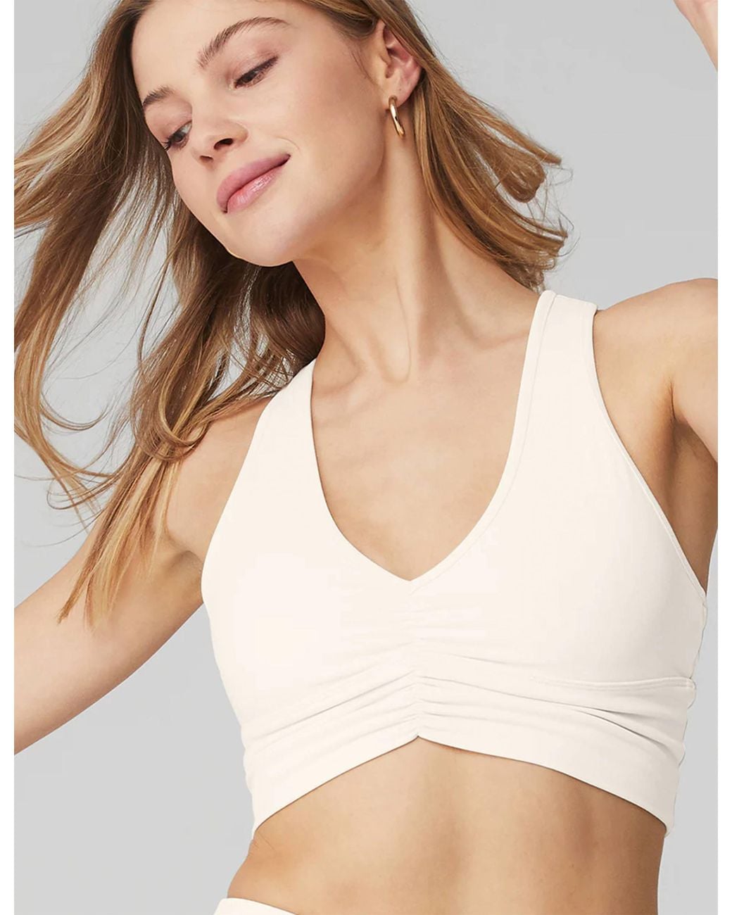 Alo Yoga Women's Wild Thing Sports Bra in White | Lyst UK