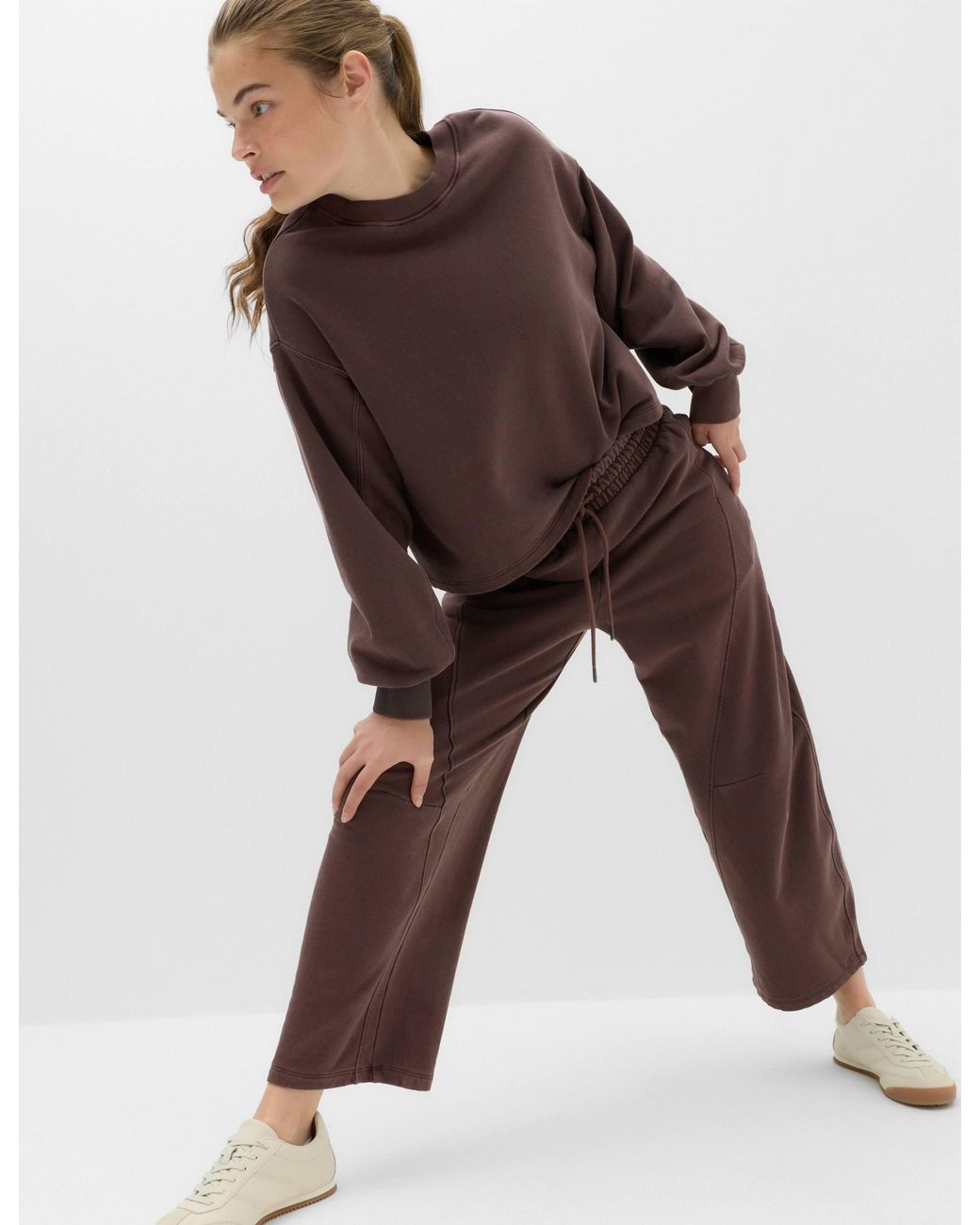 GOODMOVE Brown Women's Cotton Rich Garment Dye Boxy Sweatshirt