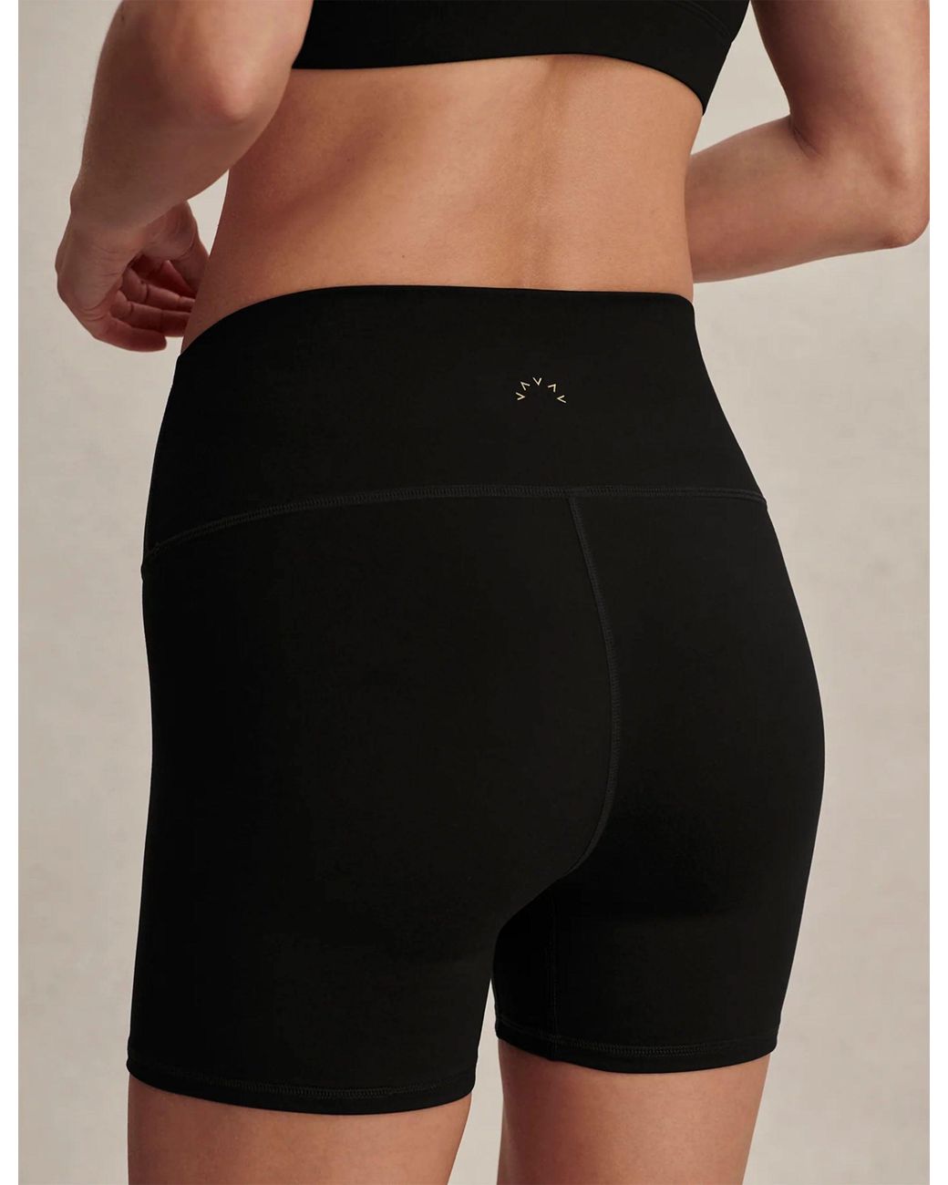 Varley Black Women's Freesoft High Waisted Short 5"