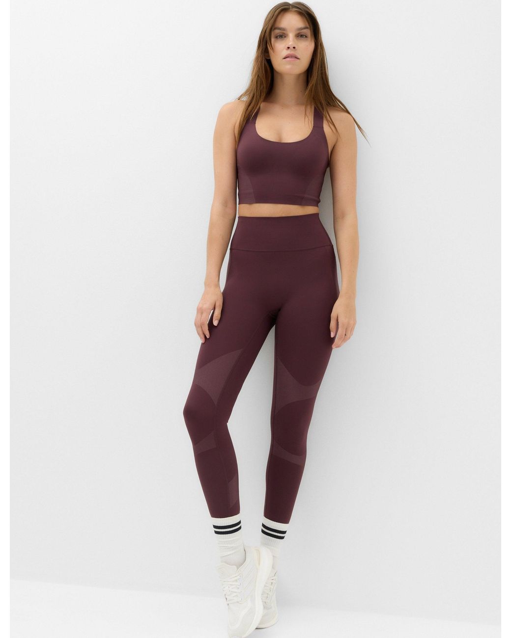 GOODMOVE Purple Women's Shimmer Scoop Neck Racer Back Sports Bra Vest