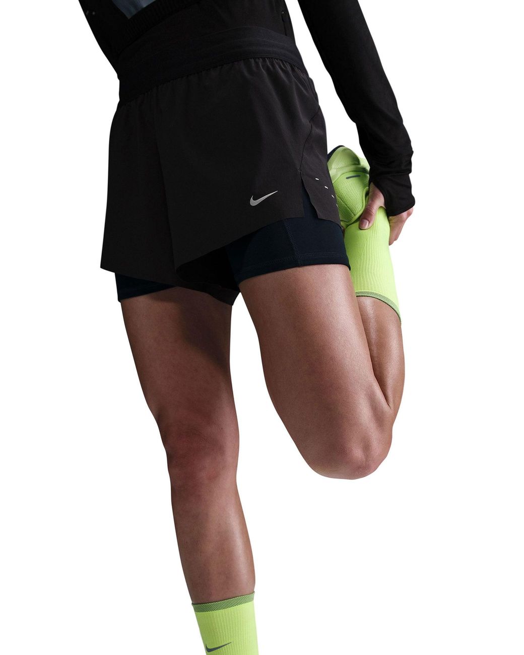 Nike Black Women's Swift Dri-fit Mid-rise 2-in-1 Running Shorts