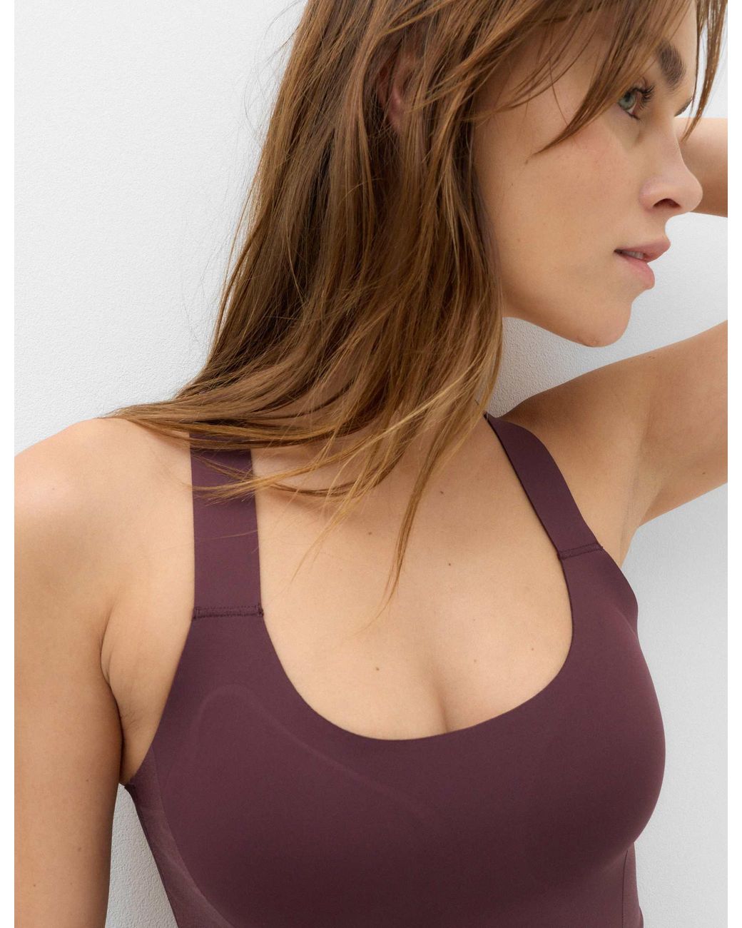 GOODMOVE Purple Women's Shimmer Scoop Neck Racer Back Sports Bra Vest