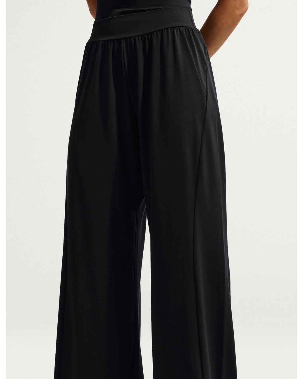 Nike Black Women's Zenvy Dri-fit High Waisted Wide-leg Pants