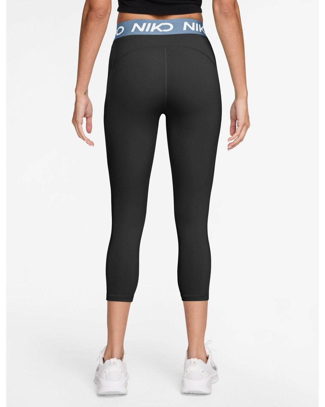 Nike Black Women's Pro Crop leggings