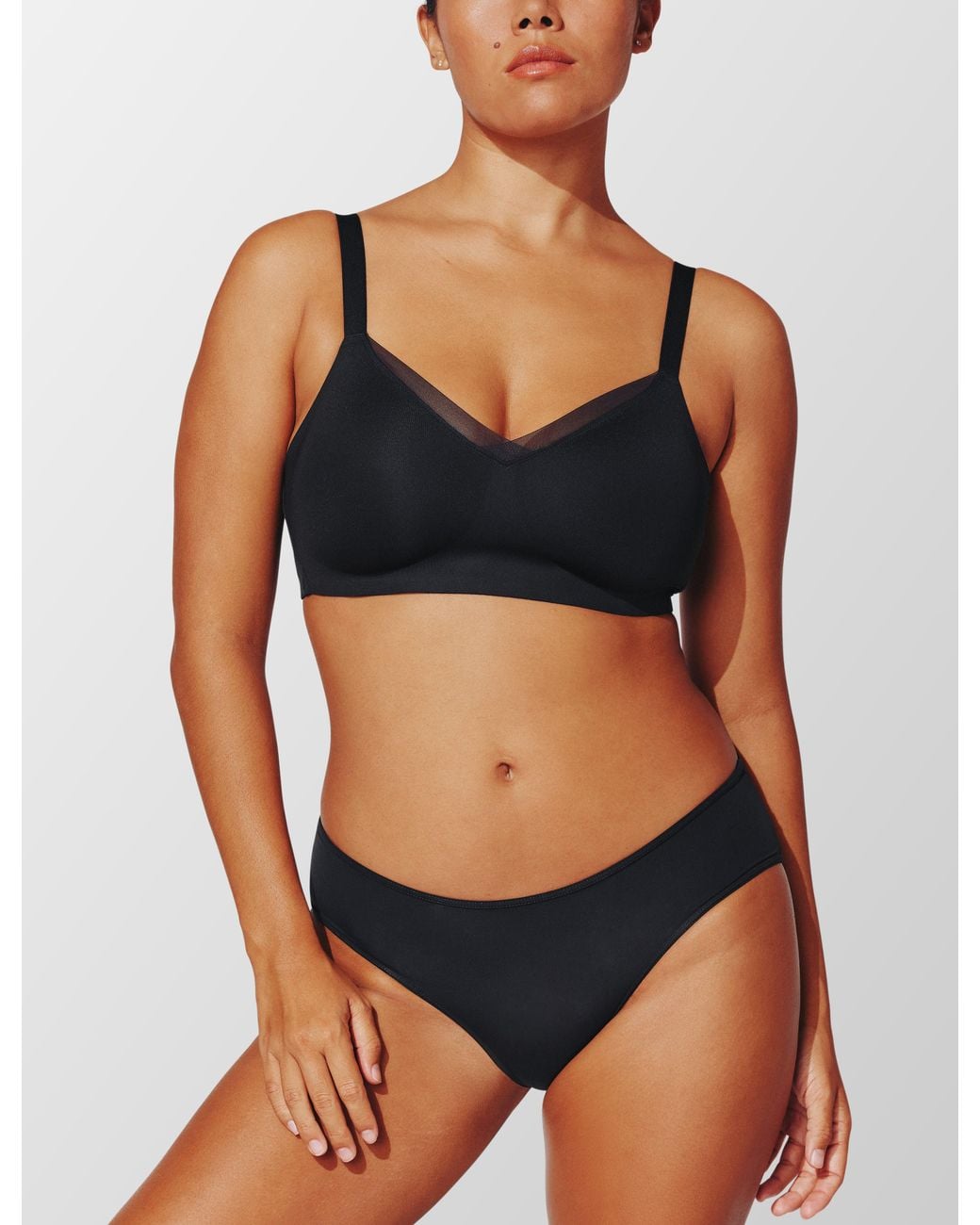 Thirdlove Black 24/7 Classic Smooth Wireless Minimizer Bra