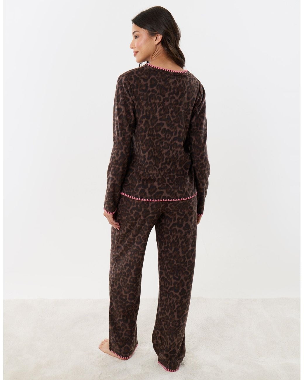 Threadbare Brown Micro Fleece Pyjama Set