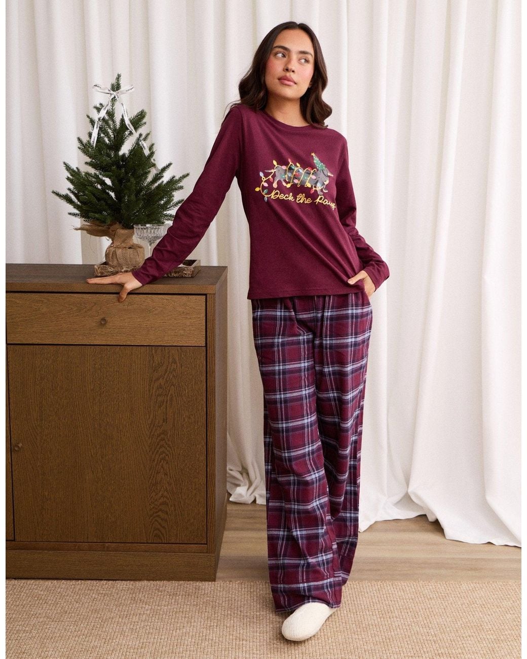 Threadbare Red Cotton Deck The Paws Christmas Pyjama Set