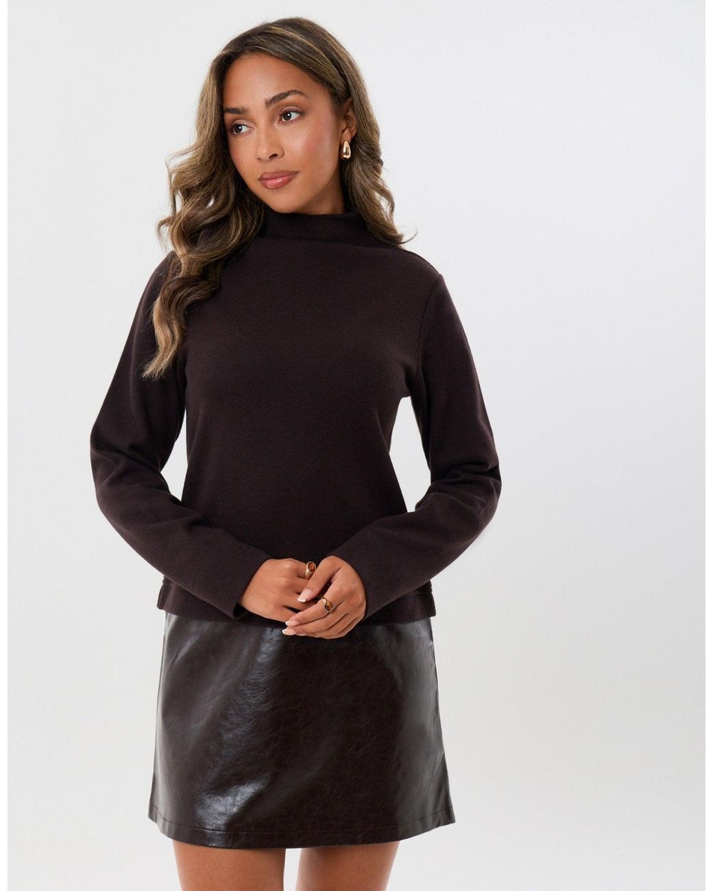 Threadbare Black Threadbare 2