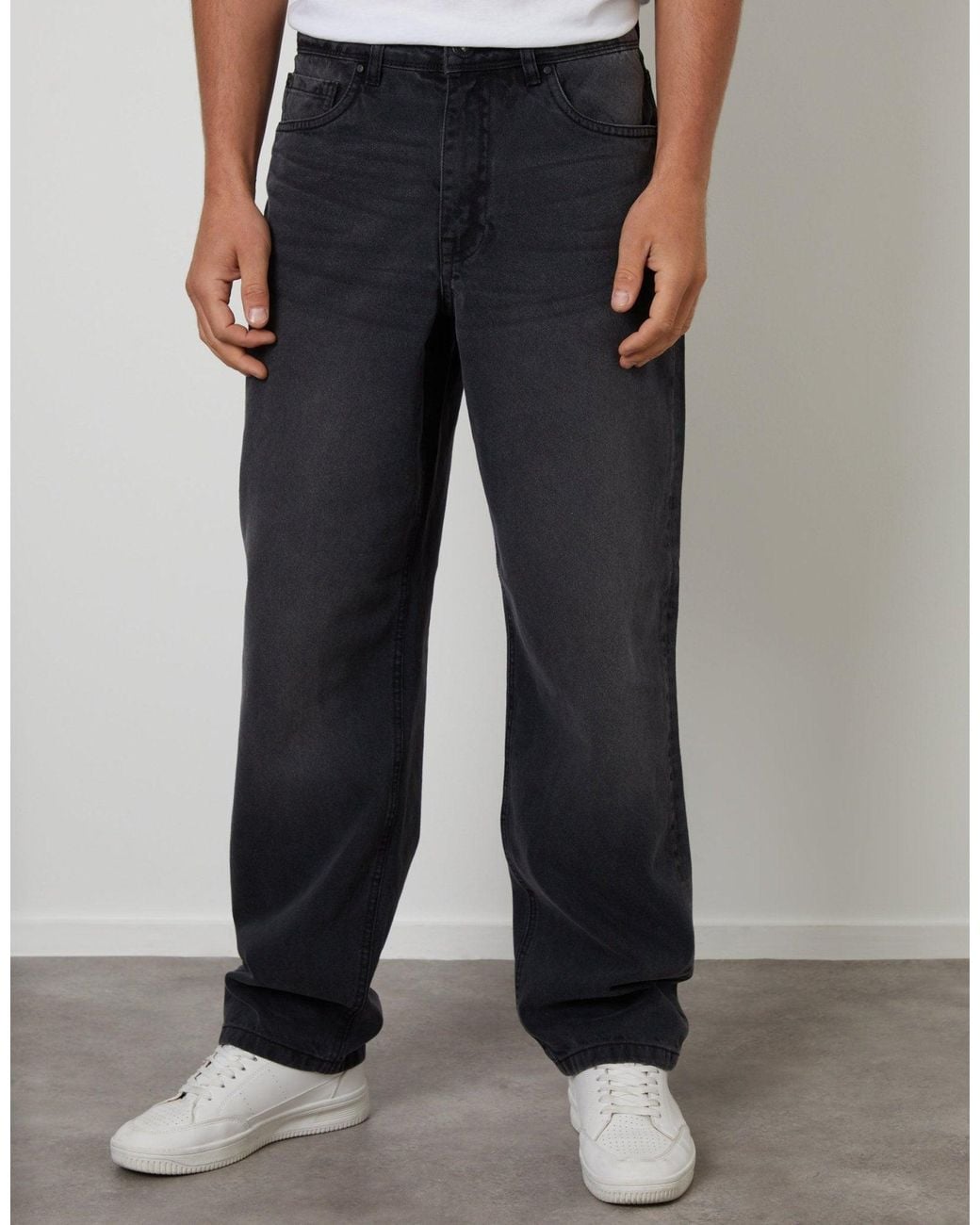 Threadbare White Loose Fit Jeans for men