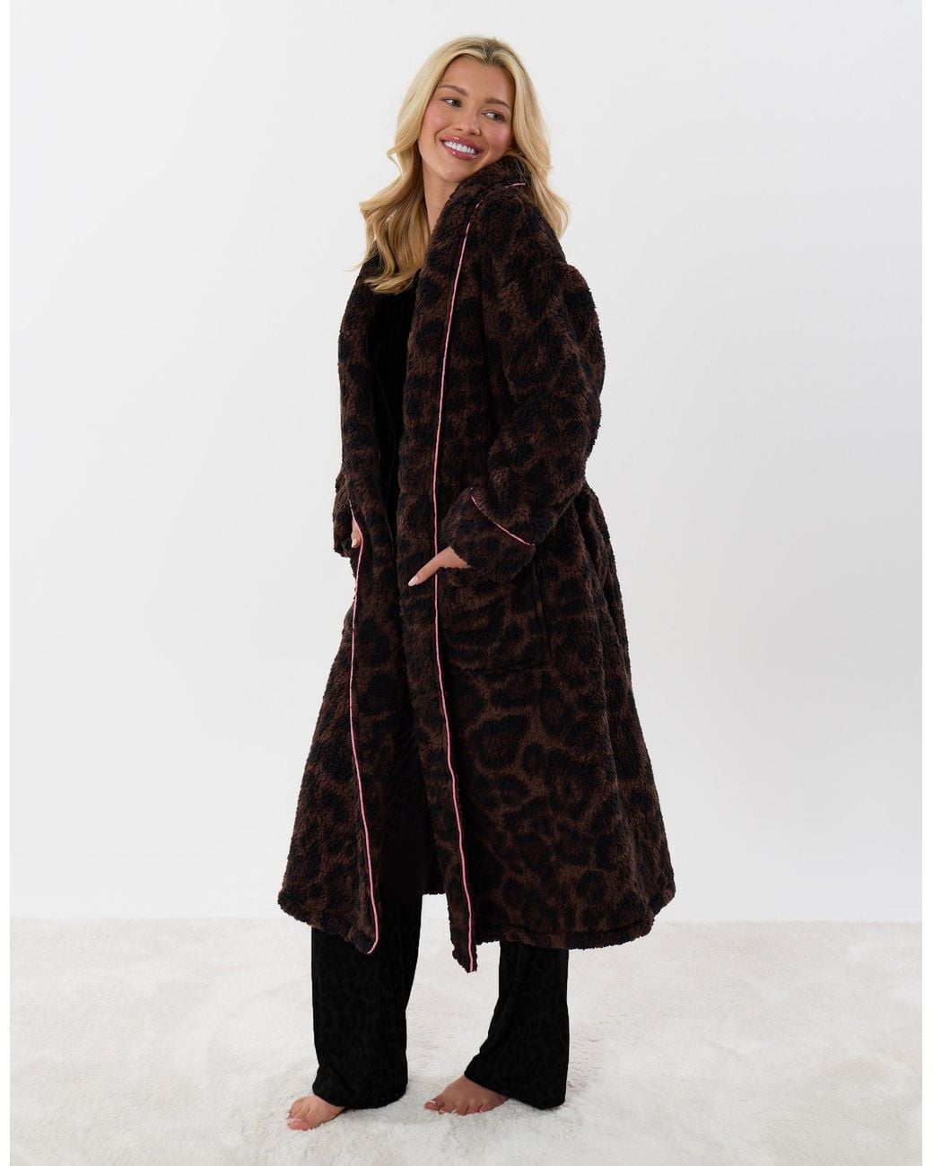 Threadbare Black Petite Contast Piping Dressing Gown