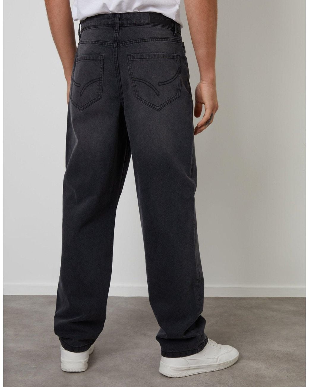 Threadbare White Loose Fit Jeans for men