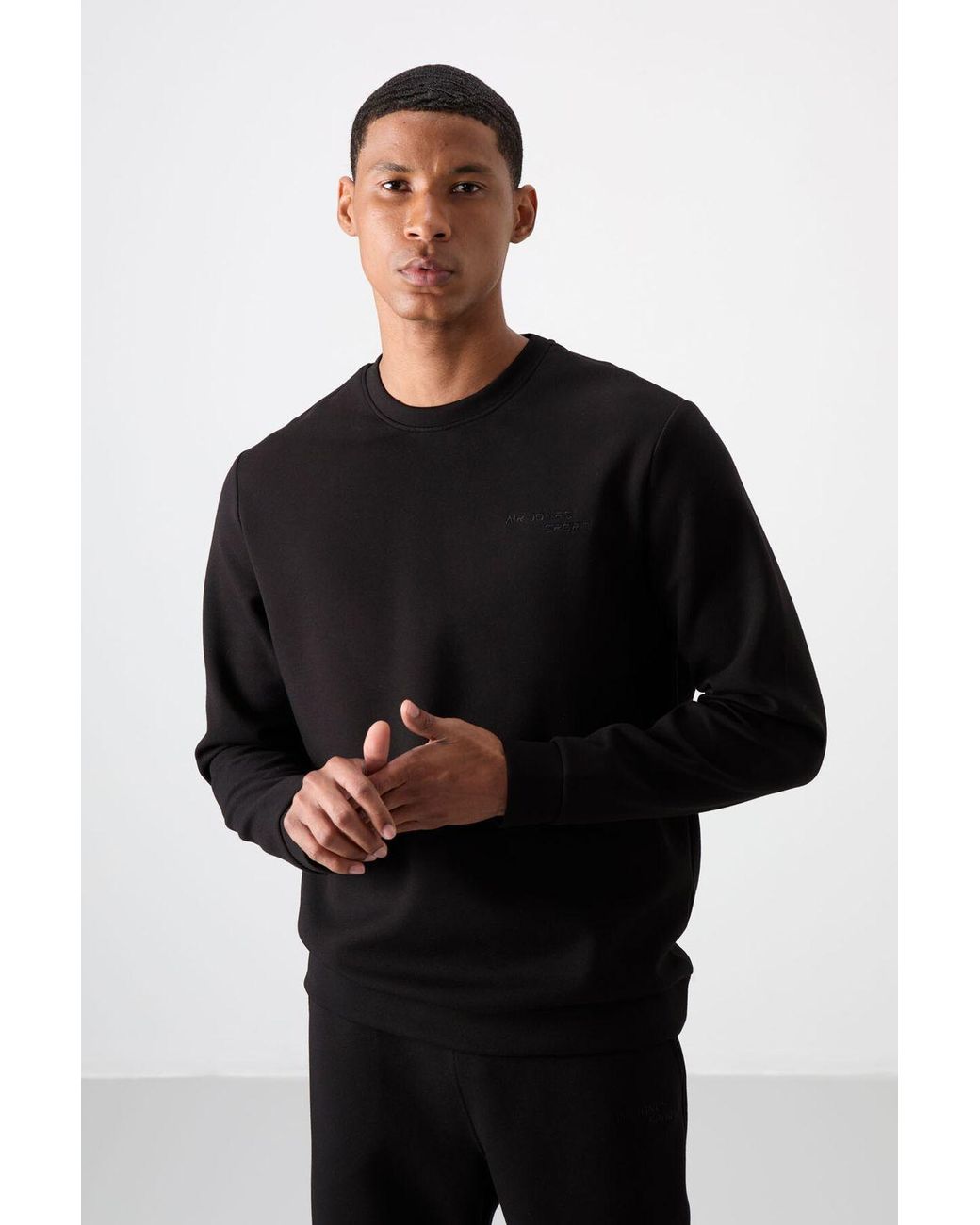 TOMMY LIFE Black Long-Sleeve Sweatshirt And Pants Set for men