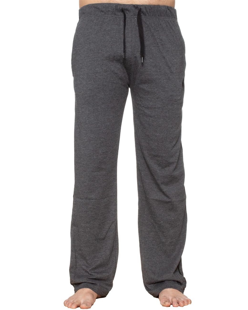 Enzo Loungebroek in het Gray voor heren