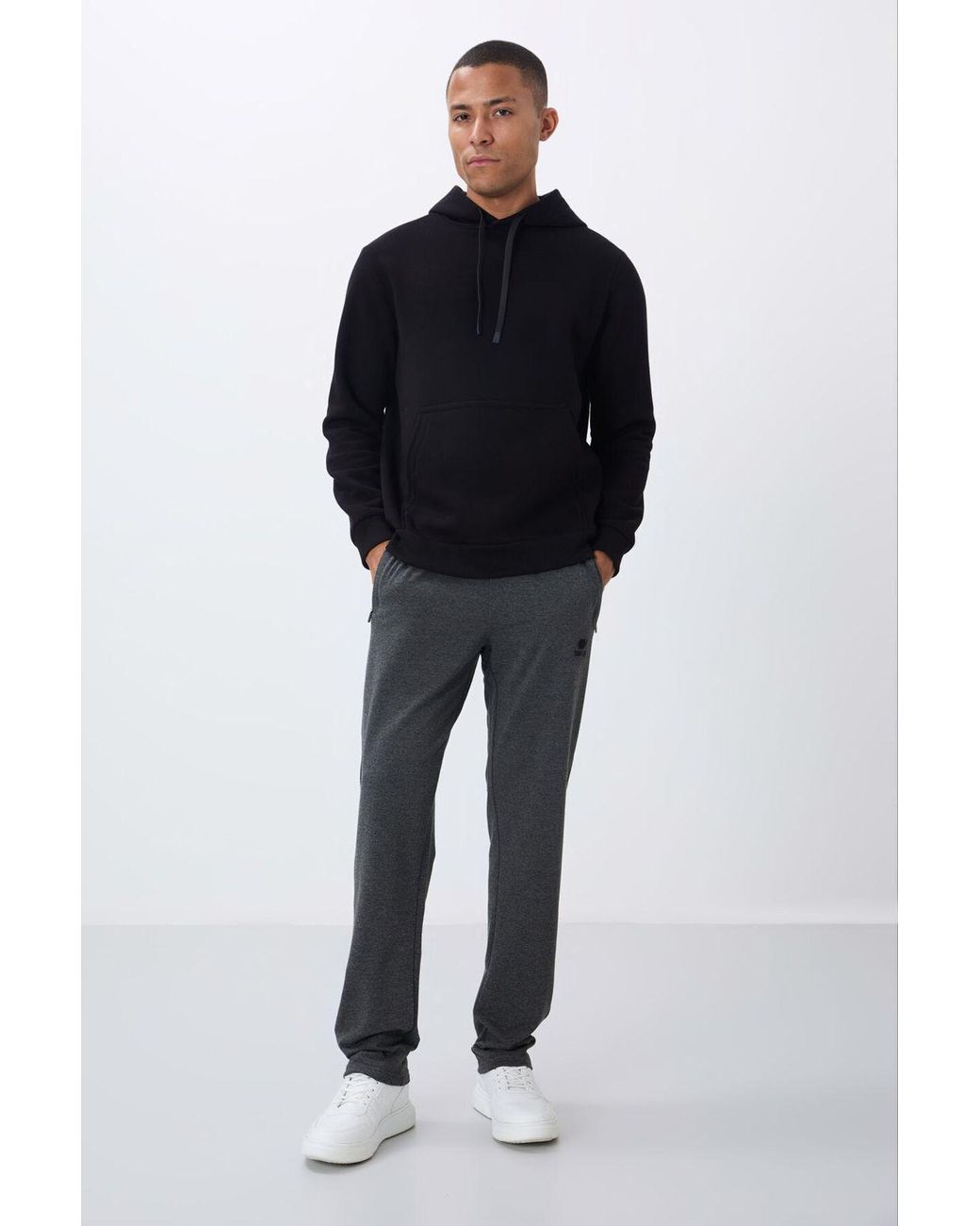 TOMMY LIFE Black Slim-Fit Straight-Leg Sweatpants for men