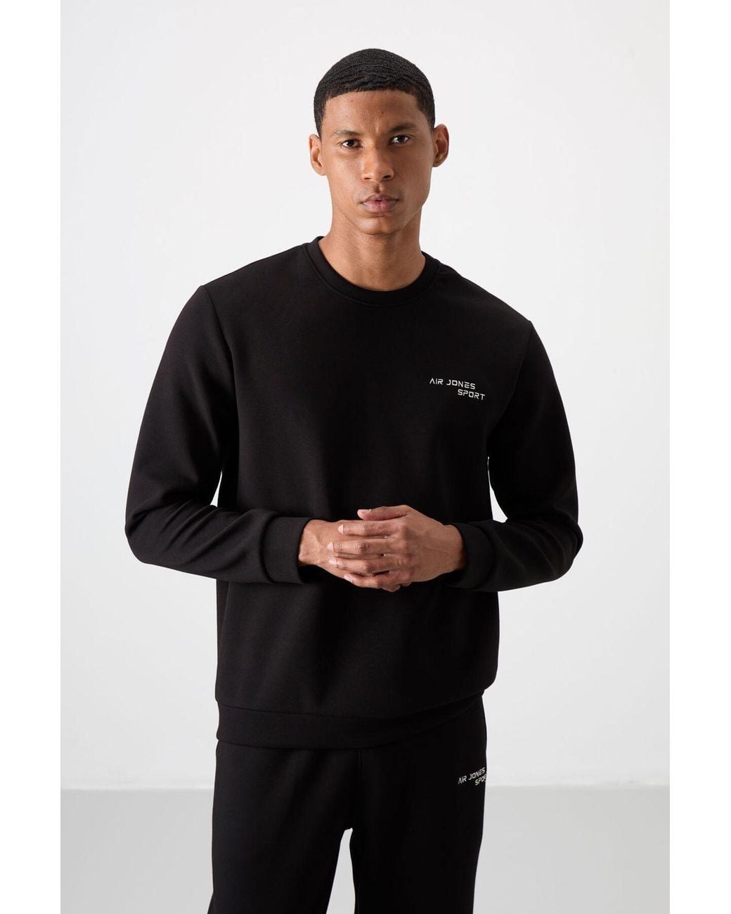 TOMMY LIFE Black Long-Sleeve Sweatshirt And Pants Set for men