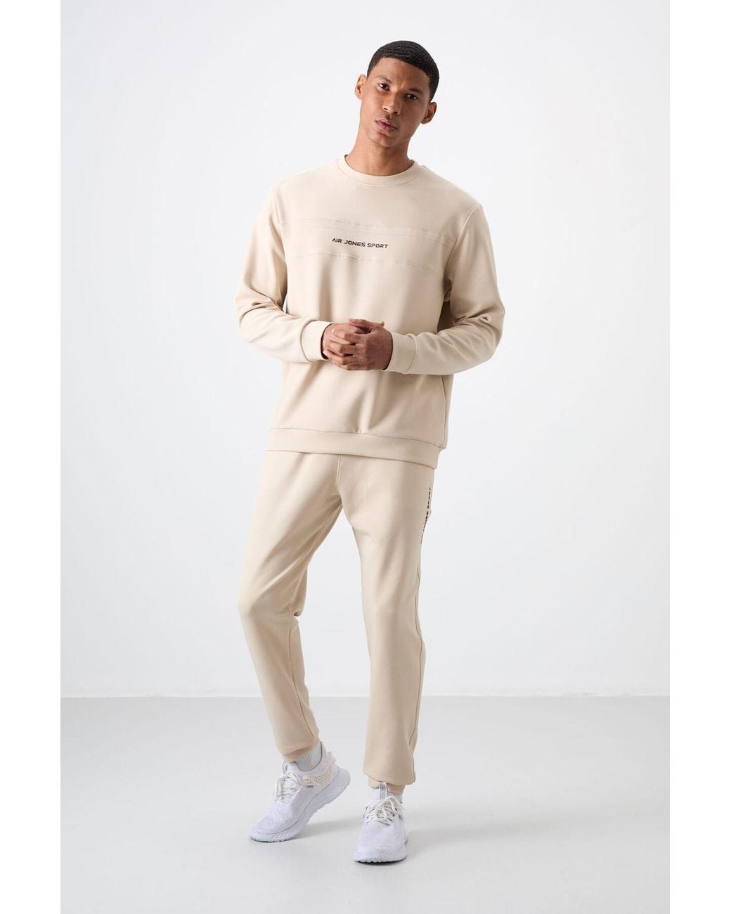 TOMMY LIFE Natural Printed Fleece Sweatshirt And Pants Set for men