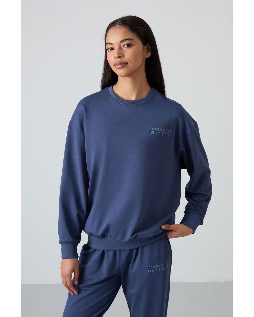 TOMMY LIFE Blue Oversized Sweatshirt And Elastic Hem Pants Set
