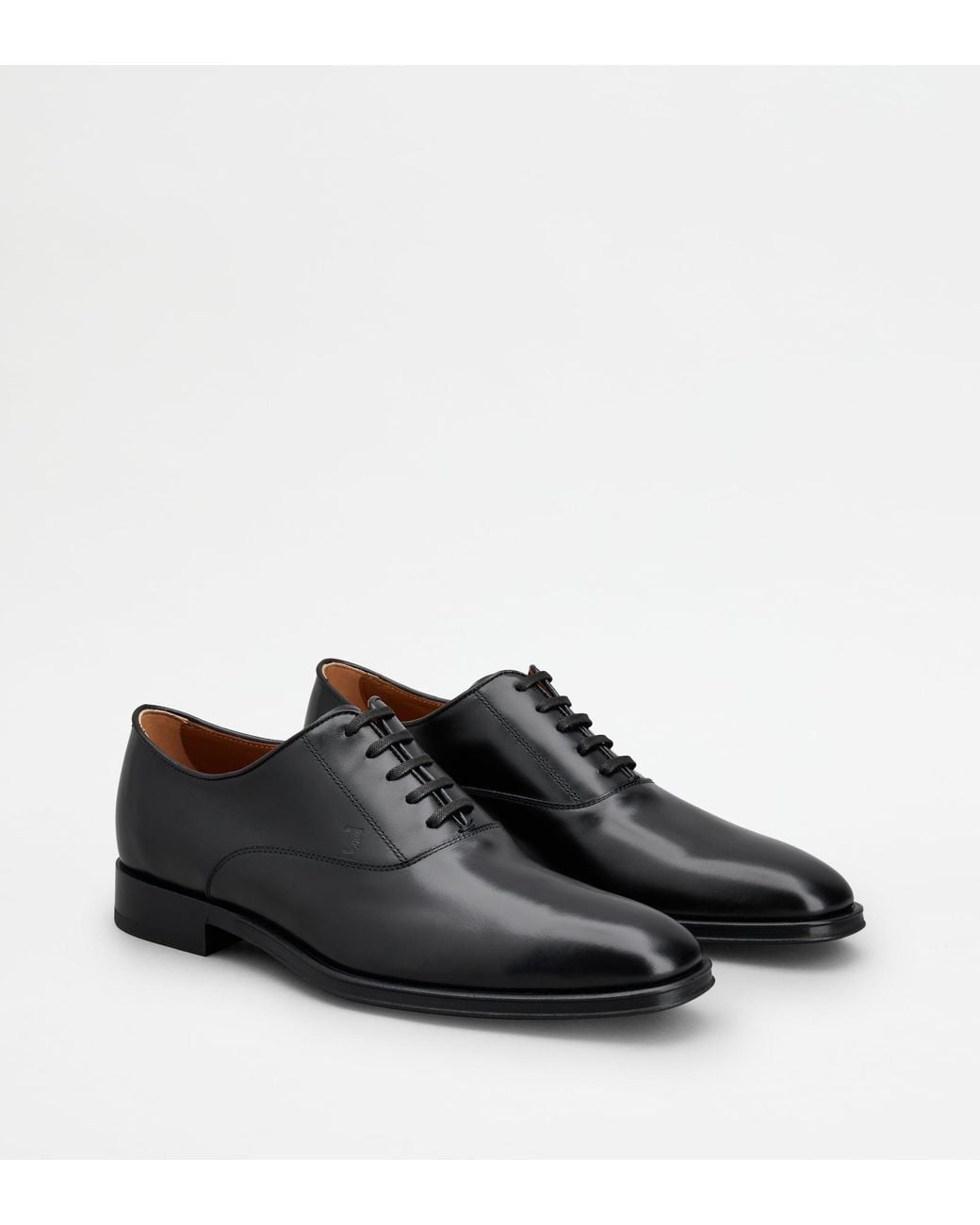 Stringata di Tod's in Black da Uomo